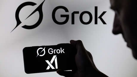 La IA de Elon Musk sorprende al 'venerar' a Hitler