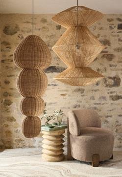 Imagen secundaria 2 - Ideas preciosas para decorar tu salón con el color tendencia del verano: parecerá más grande y será más fresquito