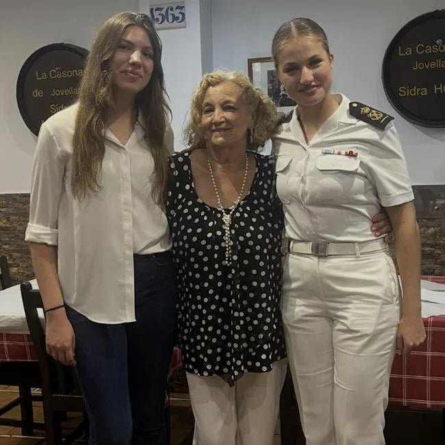 La princesa Leonor y la infanta Sofía, juntas de nuevo en Gijón.