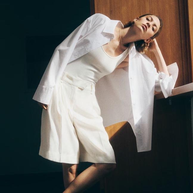 Bermudas de vestir anchas color blanco