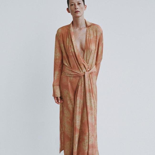 Vestido floral con cinturón