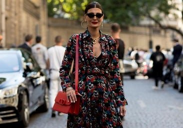 Seis vestidos preciosos rebajados para lucir a los 50 este verano y derrochar estilo