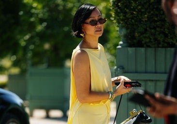 El vestido fluido de las rebajas de Zara que nadie ha visto: baratísimo y el más ponible del verano