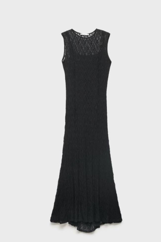 Los vestidos negros más bonitos de la temporada