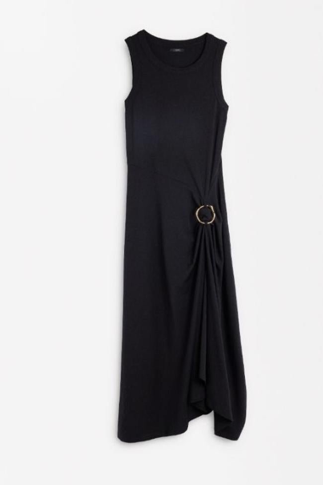 Los vestidos negros más bonitos de la temporada