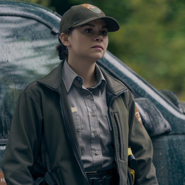 La joven agente Vasquez (Lily Santiago) se convertirá en un eje principal de la investigación.