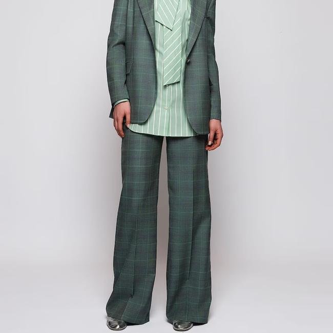 Pantalón de traje de cuadros de Mirto, 299 euros.