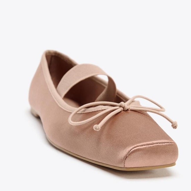 Bailarinas rosas de Zara (29,99 euros)