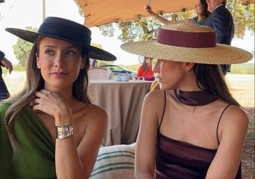 Si quieres ser la invitada más sofisticada, añade a tu look este sombrero tendencia