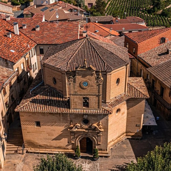 La ermita de la Virgen de la Plaza se merece una visita.