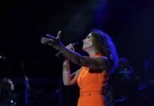 Ana Belén enamora a Córdoba