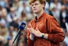 El consuelo de Jannik Sinner tras perder la final de US Open y el liderato del ranking
