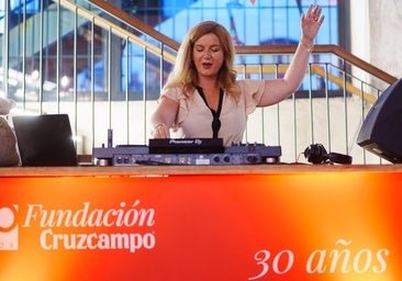 De la experiencia cervecera más original a una comida con arte: planes especiales para el fin de semana