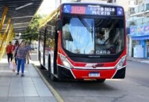 Transporte en Corrientes: colectivos dejaron de circular de 23 a 6 y hay menos unidades en el día