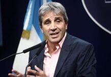 Volvió el cepo: el gobierno limitó la compra de dólares