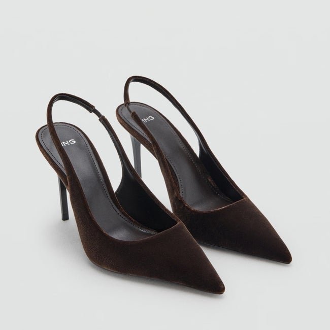Zapatos con terciopelo de Mango (35,99 euros)