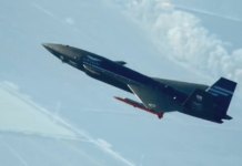 Dron de combate turco hace historia al impactar un avión a reacción en pleno vuelo (VIDEO)