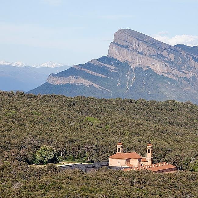 El Monasterio Nuevo de San Juan de la Peña es centro de interpretación y hospedería.