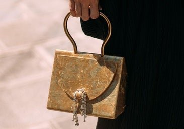 El bolso de invitada made in Spain que lo tiene todo para enamorar a las más originales