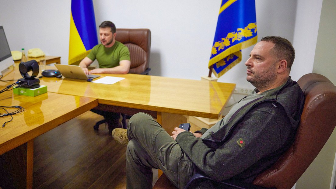 La 'mano derecha' de Zelenski: ¿es Yermak 'demasiado grande para caer'?