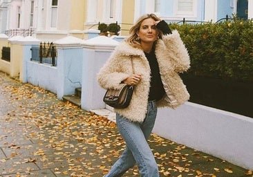 Las compras de Sfera: elegantes abrigos, vestidos de lunares y bolsos con tachuelas