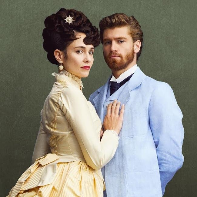 Tuppence Middleton y Danny Griffin interpretan a Frances y Jolyon Forsyte Jr. en la miniserie de época Los Forsyte.