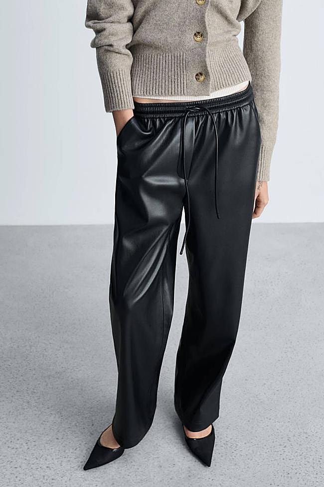 Pantalón cintura elástica efecto piel (13,99€)