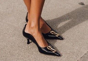 Todo el mundo debería tener este par de zapatos de fiesta esta temporada