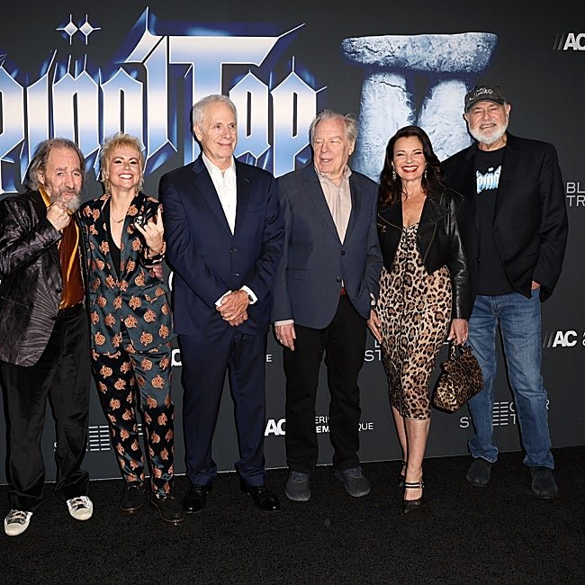 Algunos miembros de Spinal Tap, incluido Reiner, en el estreno de la segunda parte del documental.