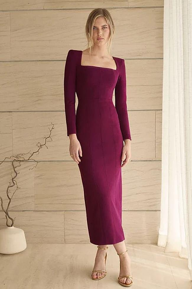 Vestido Ursa Burdeos (276,25€)