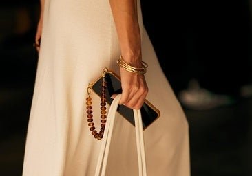 Pulseras con brillos: el toque especial para una cena si no quieres lucir otras joyas