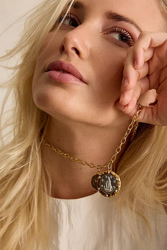 Medalla Fuensanta de Dosprimeras.