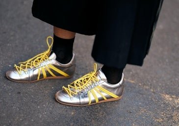 Las tendencias en zapatillas que se van a llevar en 2026: de la nueva versión del balletcore al rosa soft