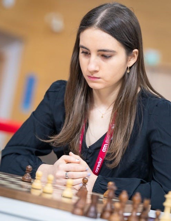Candela Francisco Guecamburu brilló en el Mundial de ajedrez blitz, en Doha, Qatar.
Foto FIDE