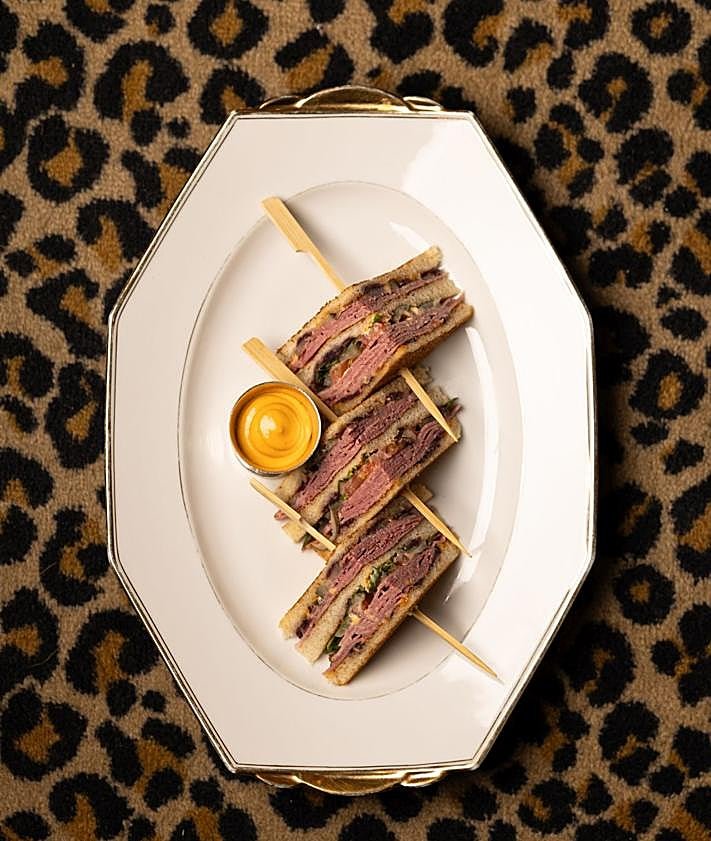 Imagen secundaria 2 - Hollywood Savoy