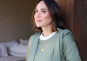 Medallón: el collar tendencia que sube el nivel de tus looks de diario