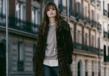 Las novedades de Sfera: jerséis de lana, vestidos estampados y abrigos con animal print