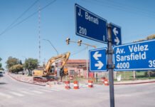 Reemplazan el sistema de desagüe pluvial en Vélez Sarsfield entre Mónaco y El Tirol