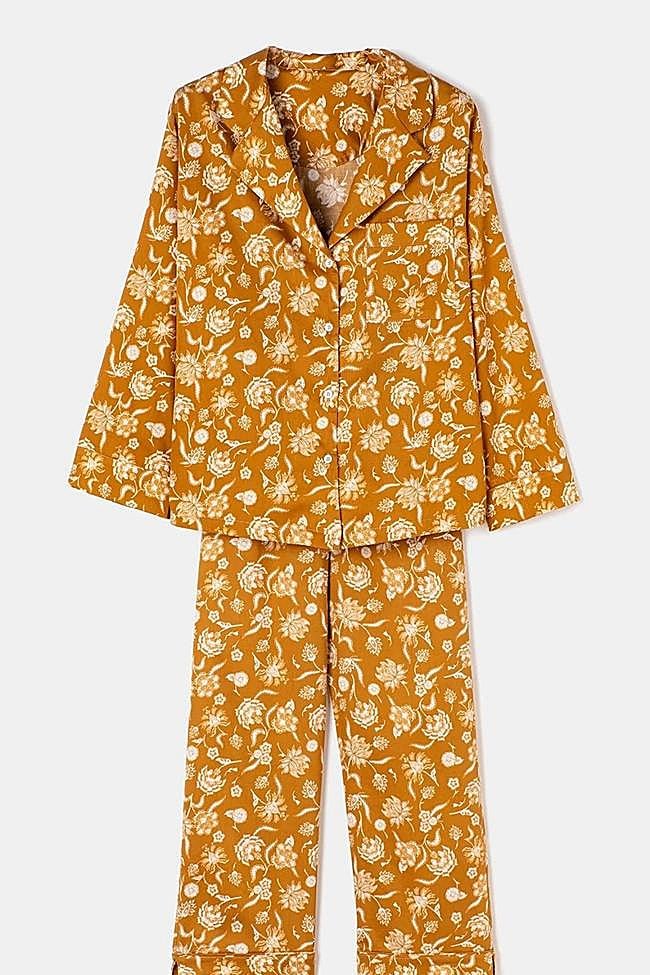 Conjunto de pijama con estampado de Bimani.