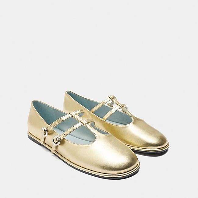 Zapatos planos de piel T-bar doble (55,99€)