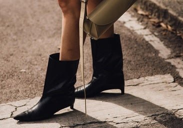 Estos botines con tacón cómodo se han vuelto mis indispensables para elevar looks de invierno