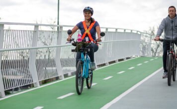 Bici CBA: visita al Parque de la Biodiversidad y recorrido en bicicleta por la Ciclovía Elevada y Costanera