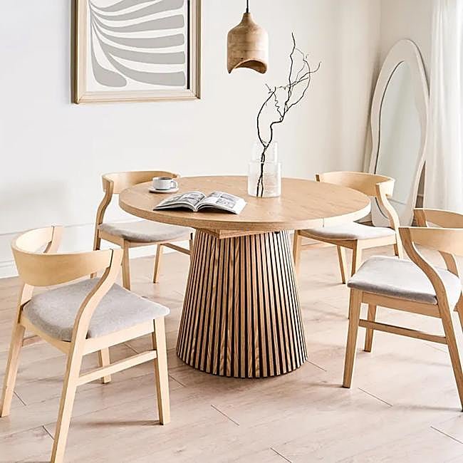 Mesa extensible de Beliani, 529.99 euros.