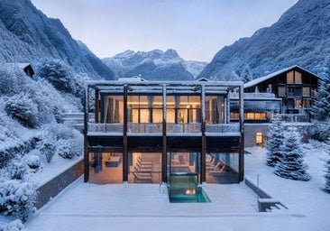 Este hotel en los Alpes italianos es el refugio de lujo perfecto para una escapada de invierno en familia