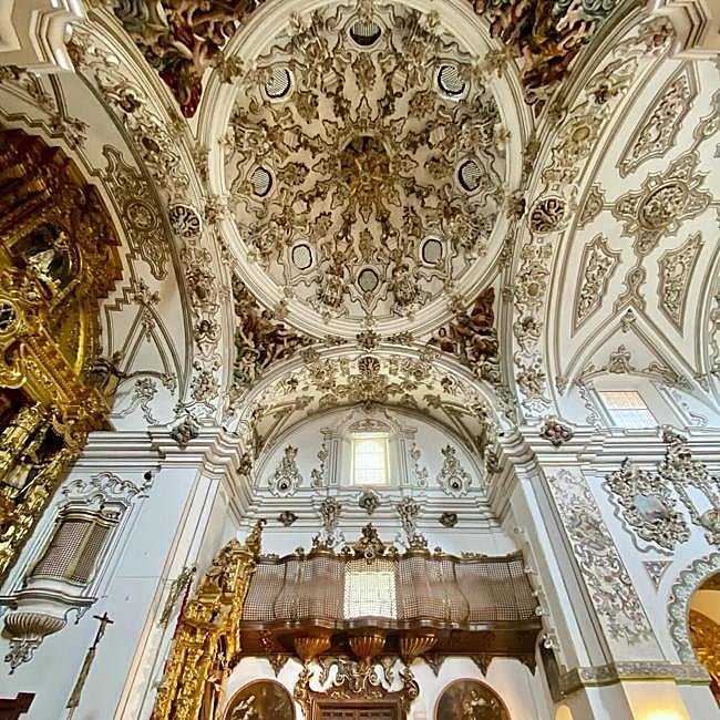Interior de la iglesia de la Limpia Concepción de Nuestra Señora, Écija