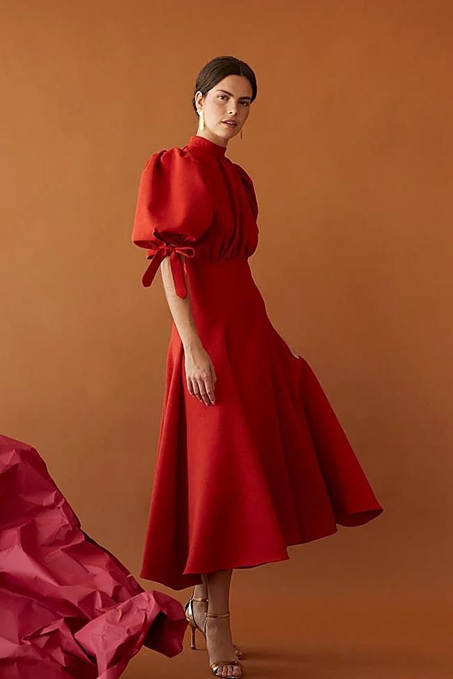 Vestido en color rojo de Coosy.