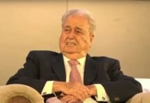 Murió Alfredo Davicce, histórico expresidente de River que festejó nueve títulos con el club y fue rey de América en los años noventa