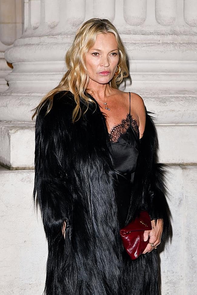 Kate Moss con top lencero.