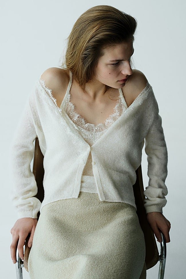 Chaqueta con encaje de Mango (39,99 euros)