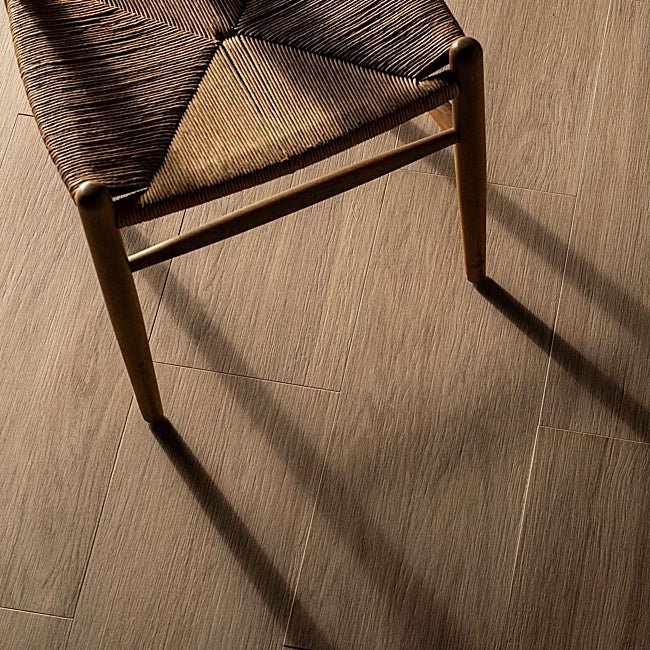 Pintar y cambiar el suelo, este pertenece a la colección Amazonik de Dekton, son dos clásicos en una reforma.